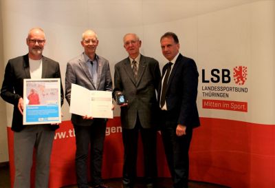 Geschäftsführer des KSB Mario Lamczyk, Geschäftsführer des LSB Thomas Zirkel, Eckard Piornak, Dieter Althaus